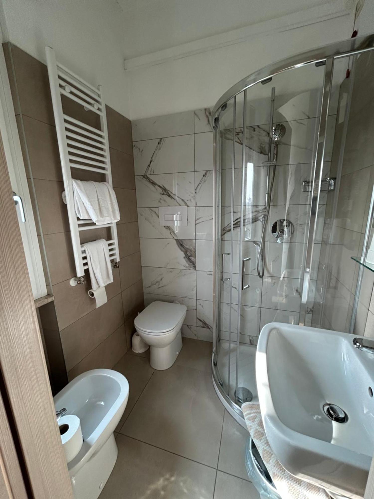 Hotel Marchina Брешия Экстерьер фото